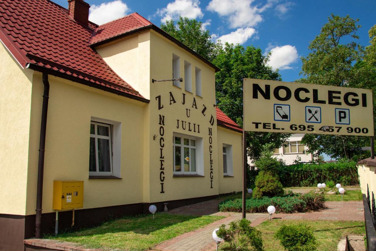 Zajazd U Julii Miastko Exterior photo